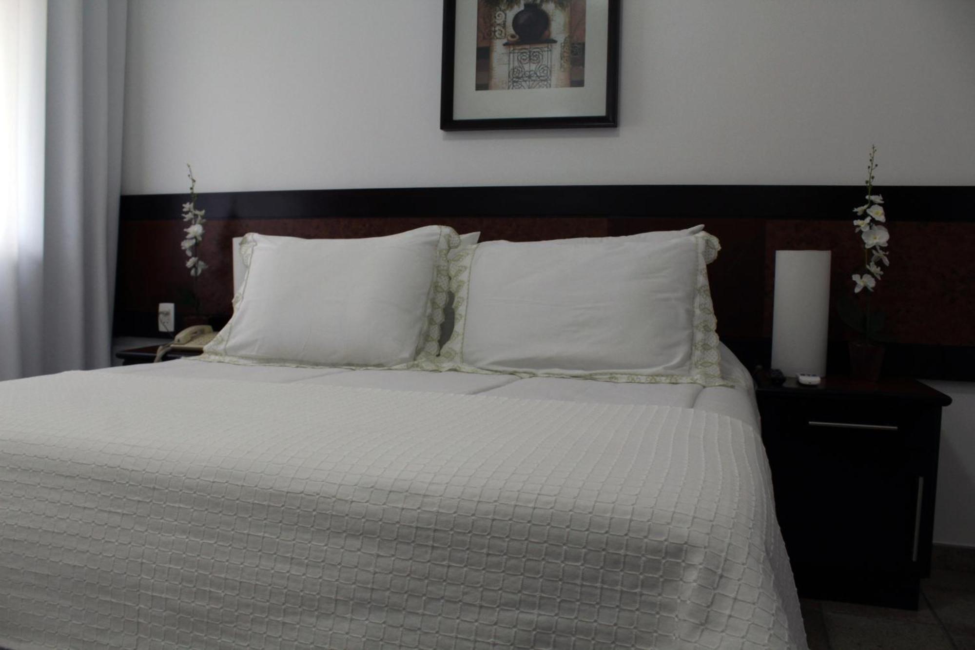 Hotel Dom Henrique Timóteo 外观 照片