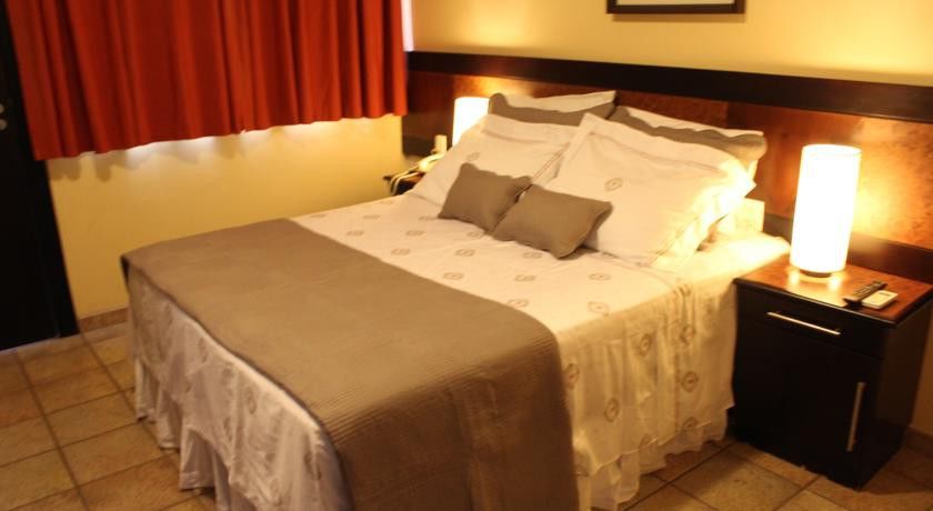 Hotel Dom Henrique Timóteo 外观 照片
