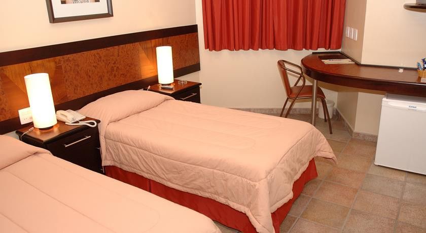 Hotel Dom Henrique Timóteo 外观 照片