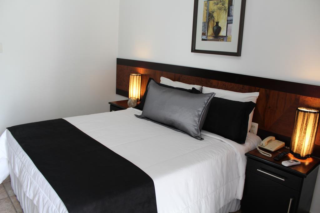 Hotel Dom Henrique Timóteo 外观 照片
