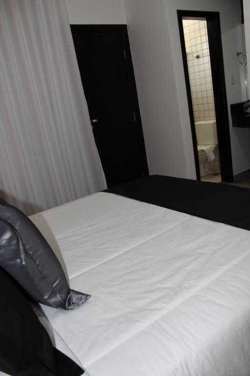 Hotel Dom Henrique Timóteo 外观 照片