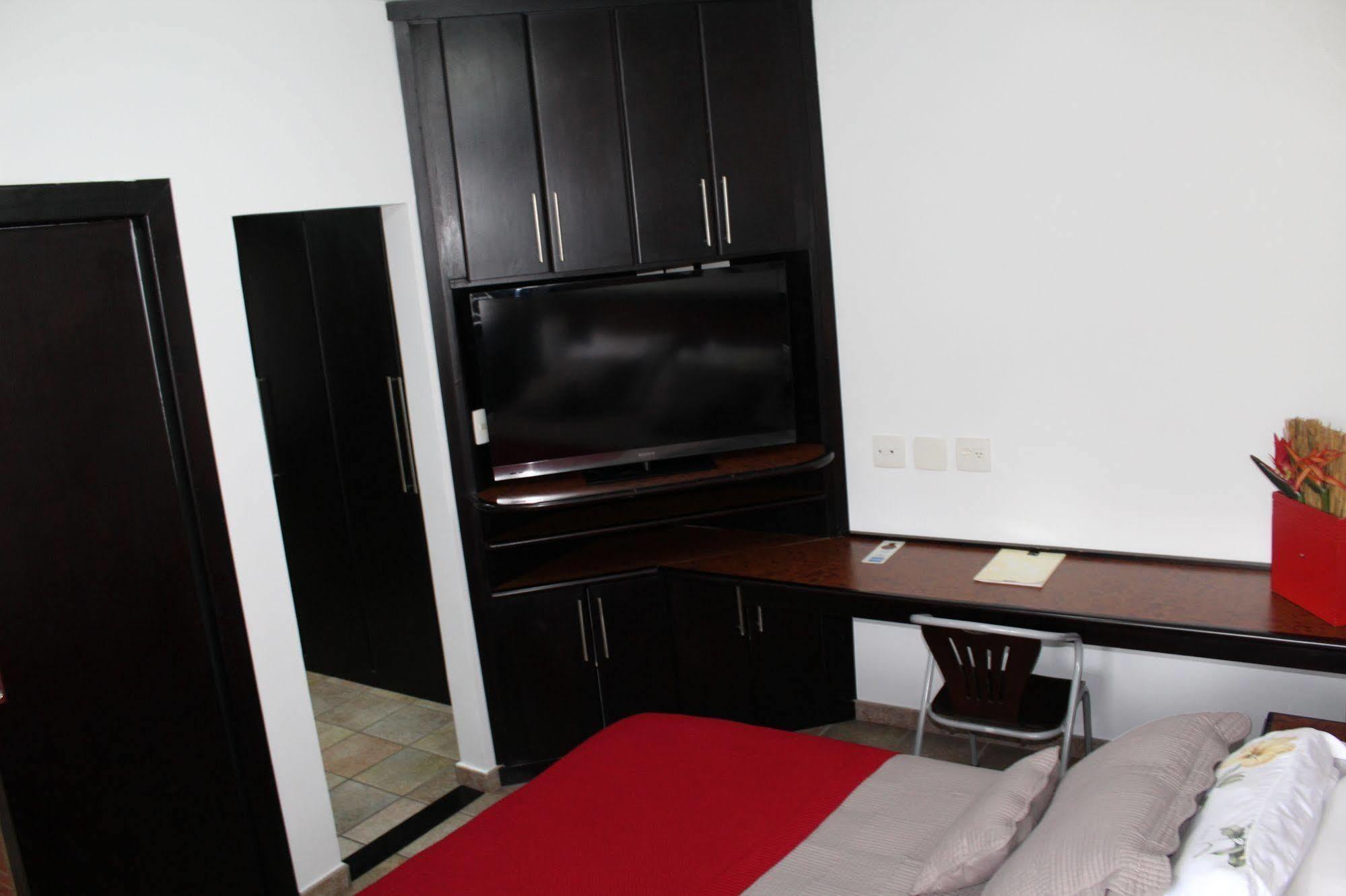 Hotel Dom Henrique Timóteo 外观 照片